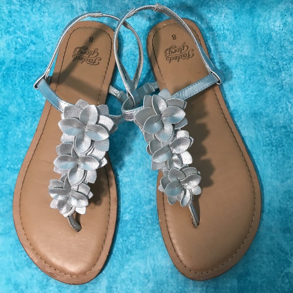 Faded Glory Silver Flower Sandal